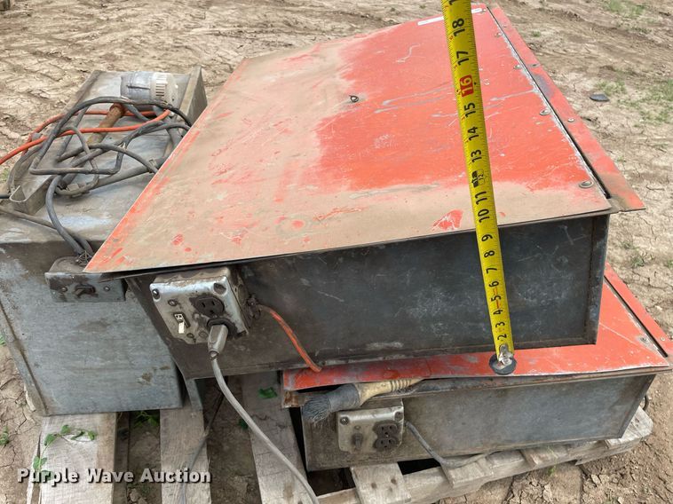 image for item LY9690 (3) parts washers