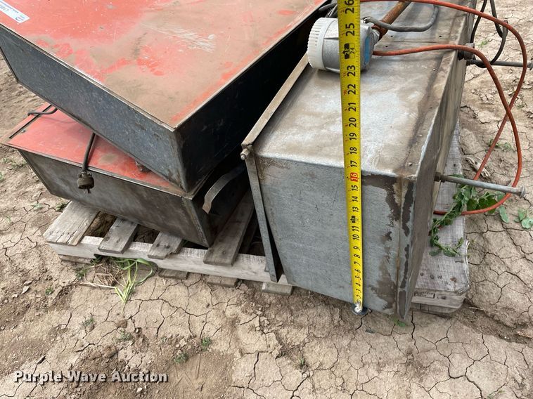 image for item LY9690 (3) parts washers