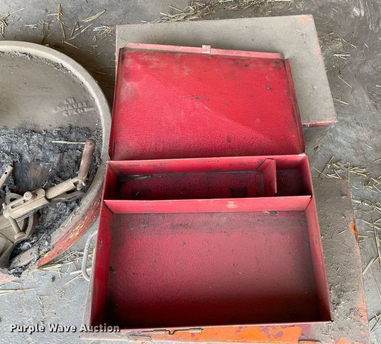 image for item LY9694 Sioux 645  valve grinder