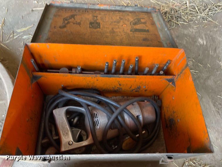 image for item LY9694 Sioux 645  valve grinder