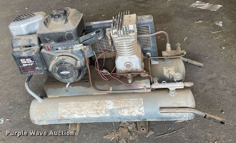 image for item LY9696 DeVilbiss SDS5G8D  air compressor