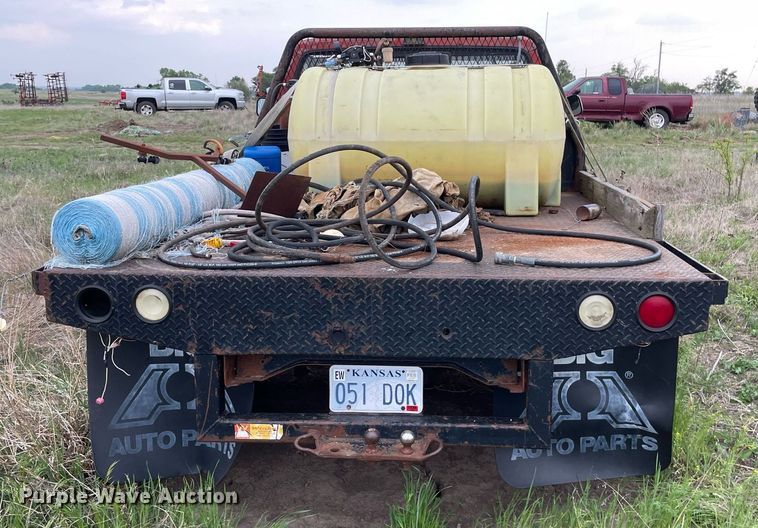 image for item LY9714 1979 Ford F250  flatbed pickup truck