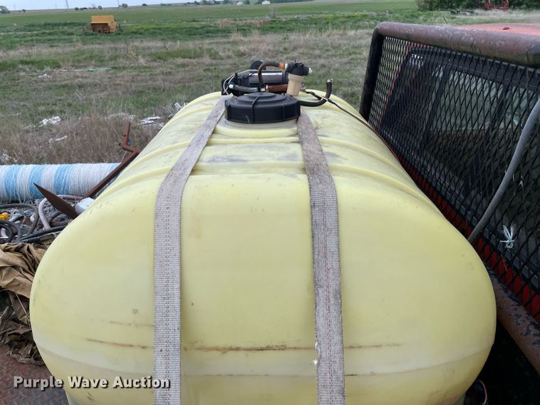 image for item LY9714 1979 Ford F250  flatbed pickup truck