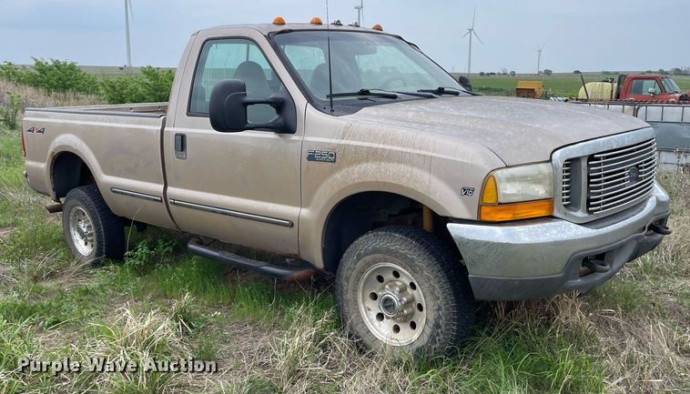 image for item LY9717 1999 Ford F250 Super Duty  pickup truck