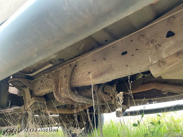 image for item LY9717 1999 Ford F250 Super Duty  pickup truck