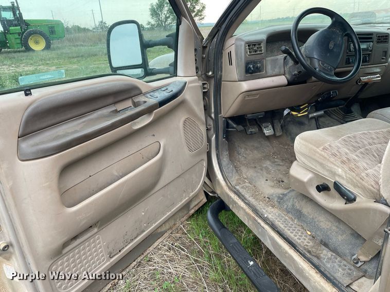 image for item LY9717 1999 Ford F250 Super Duty  pickup truck