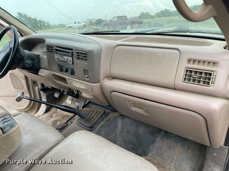 image for item LY9717 1999 Ford F250 Super Duty  pickup truck