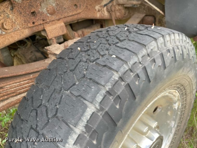 image for item LY9717 1999 Ford F250 Super Duty  pickup truck