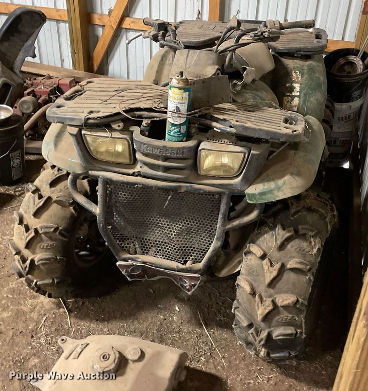 image for item LY9719 2000 Kawasaki Prairie 400  ATV