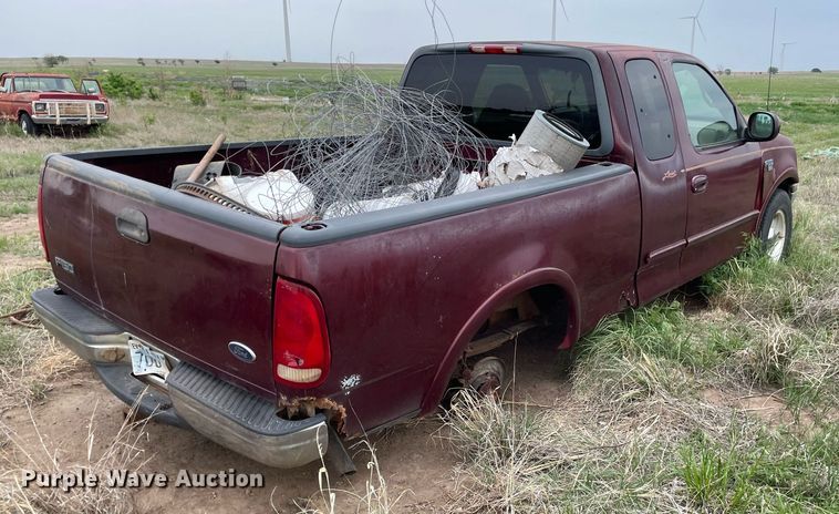 image for item LY9725 1999 Ford F150  SuperCab pickup truck
