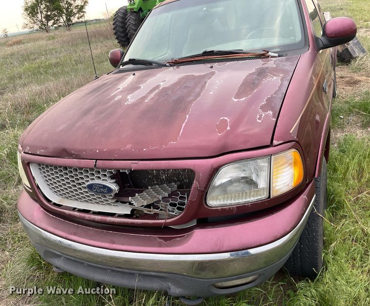 image for item LY9725 1999 Ford F150  SuperCab pickup truck