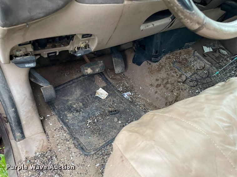 image for item LY9725 1999 Ford F150  SuperCab pickup truck