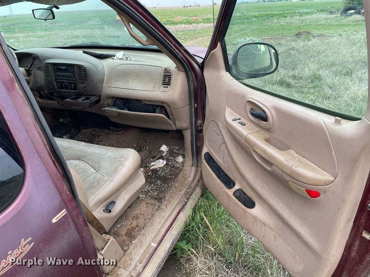 image for item LY9725 1999 Ford F150  SuperCab pickup truck