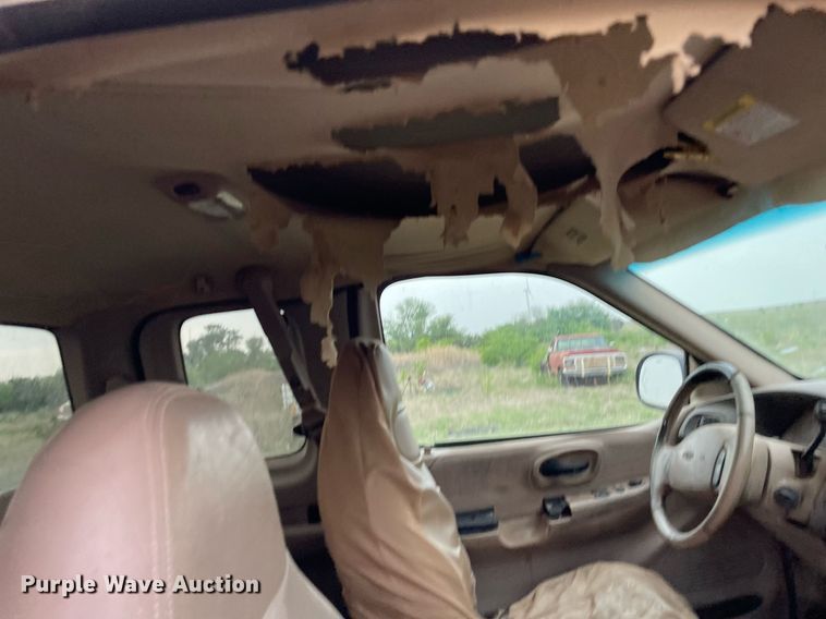 image for item LY9725 1999 Ford F150  SuperCab pickup truck