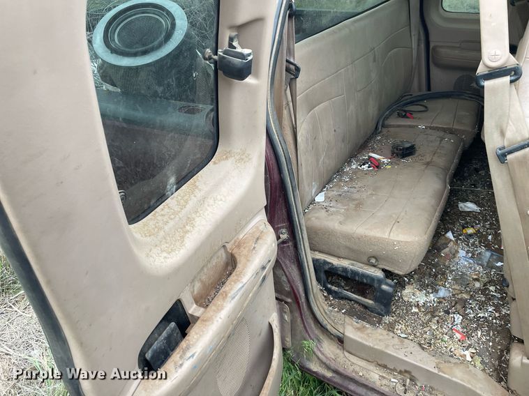 image for item LY9725 1999 Ford F150  SuperCab pickup truck