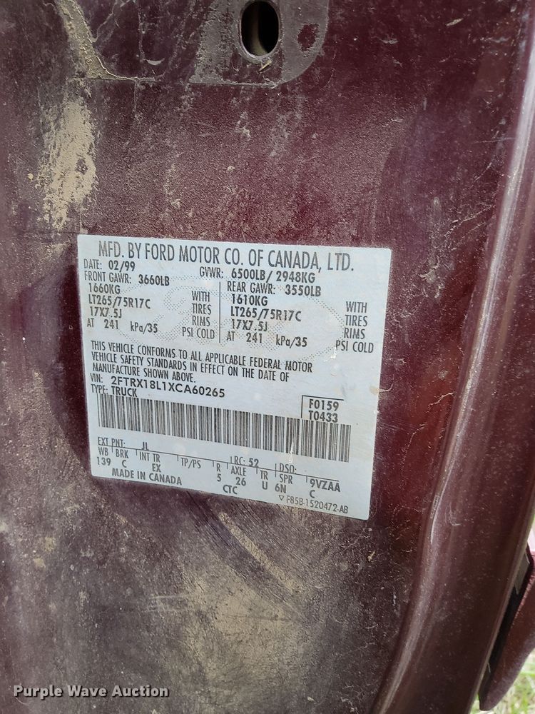 image for item LY9725 1999 Ford F150  SuperCab pickup truck