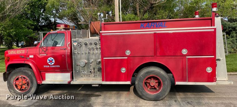 image for item LY9727 1985 GMC C7000  pumper fire truck