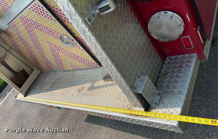 image for item LY9727 1985 GMC C7000  pumper fire truck