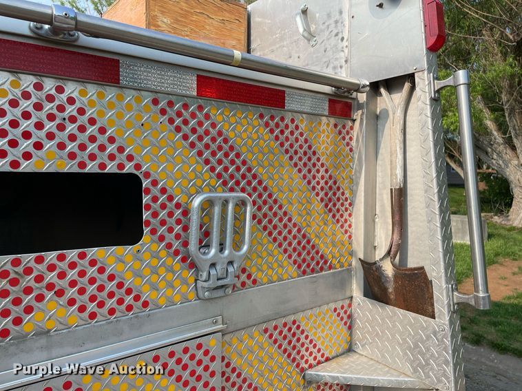 image for item LY9727 1985 GMC C7000  pumper fire truck