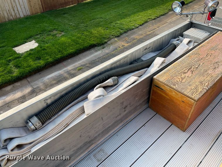 image for item LY9727 1985 GMC C7000  pumper fire truck