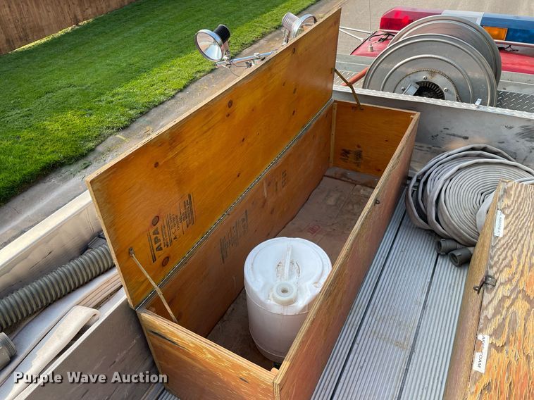 image for item LY9727 1985 GMC C7000  pumper fire truck