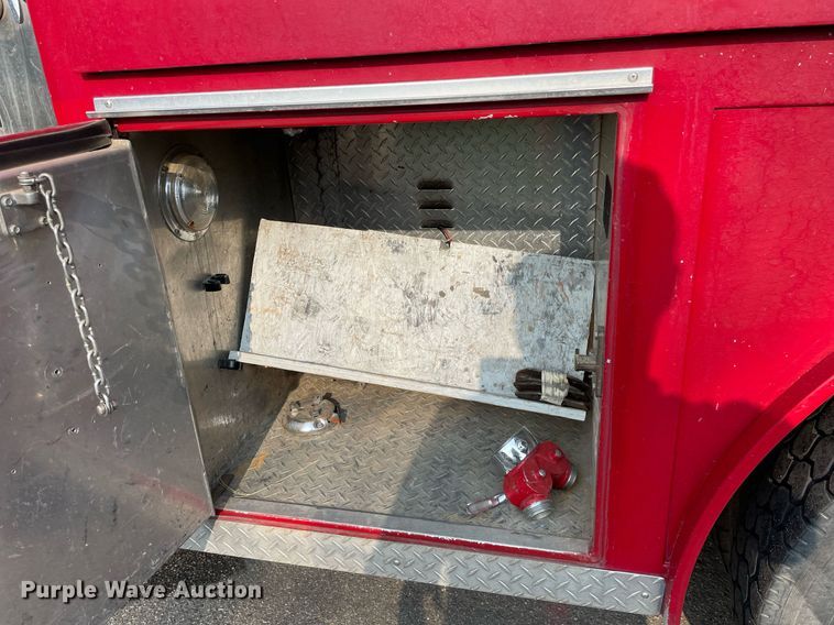 image for item LY9727 1985 GMC C7000  pumper fire truck