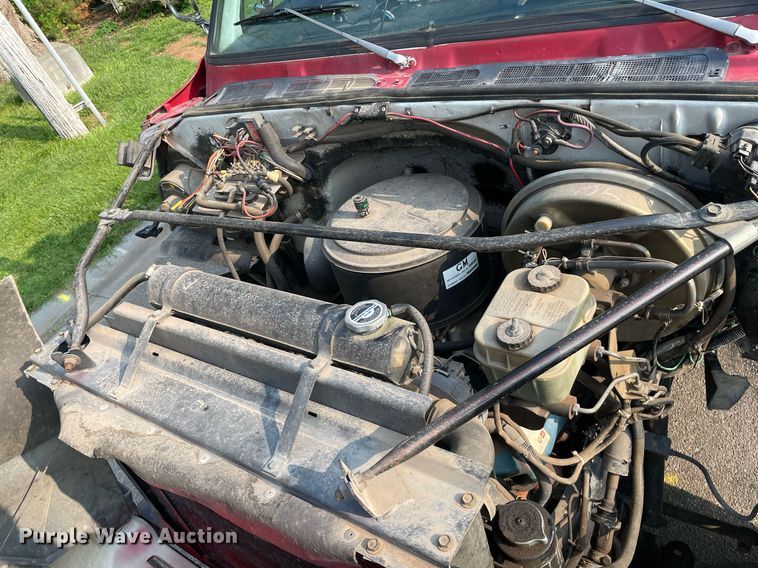 image for item LY9727 1985 GMC C7000  pumper fire truck