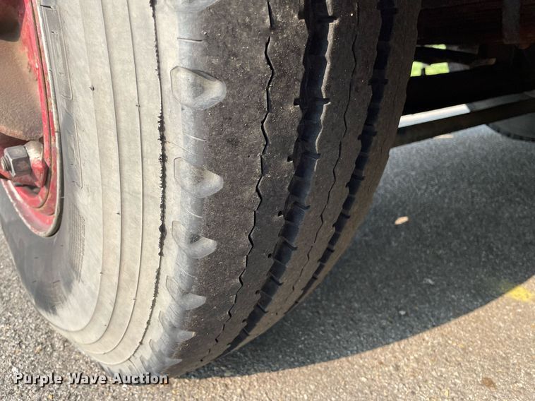 image for item LY9727 1985 GMC C7000  pumper fire truck