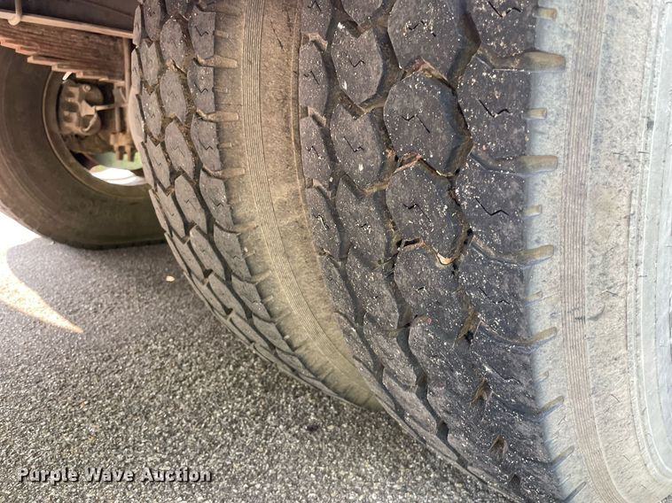 image for item LY9727 1985 GMC C7000  pumper fire truck