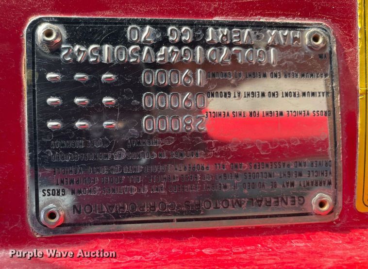 image for item LY9727 1985 GMC C7000  pumper fire truck