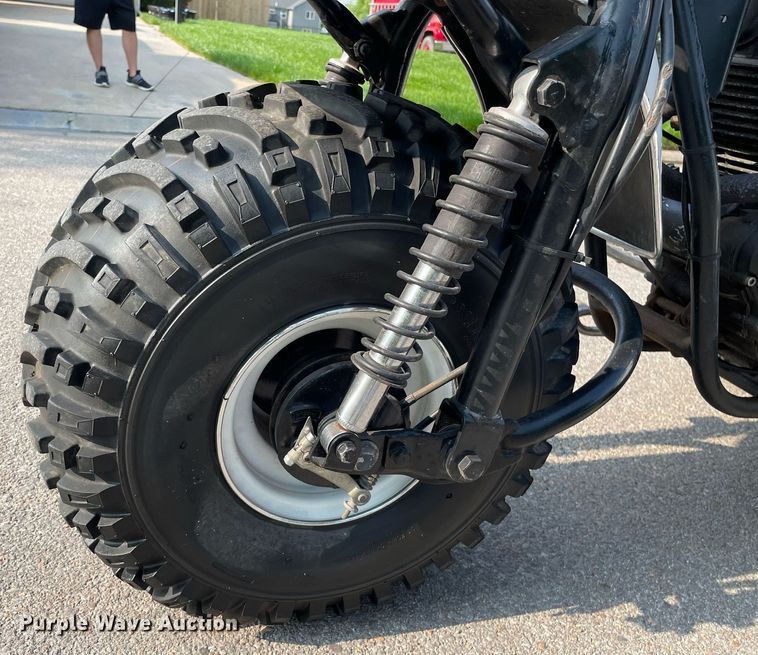 image for item LY9728 1983 Kawasaki KLT250C  ATV