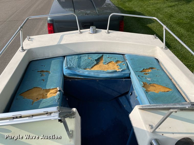 image for item LY9729 Glassmaster  boat