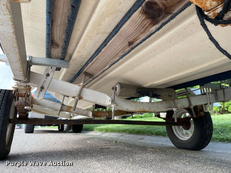 image for item LY9729 Glassmaster  boat