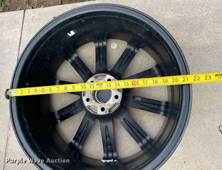 image for item LY9730 (4) Velocity wheels