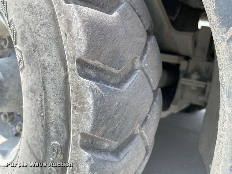 image for item LY9735 2015 Viper FG25L  forklift