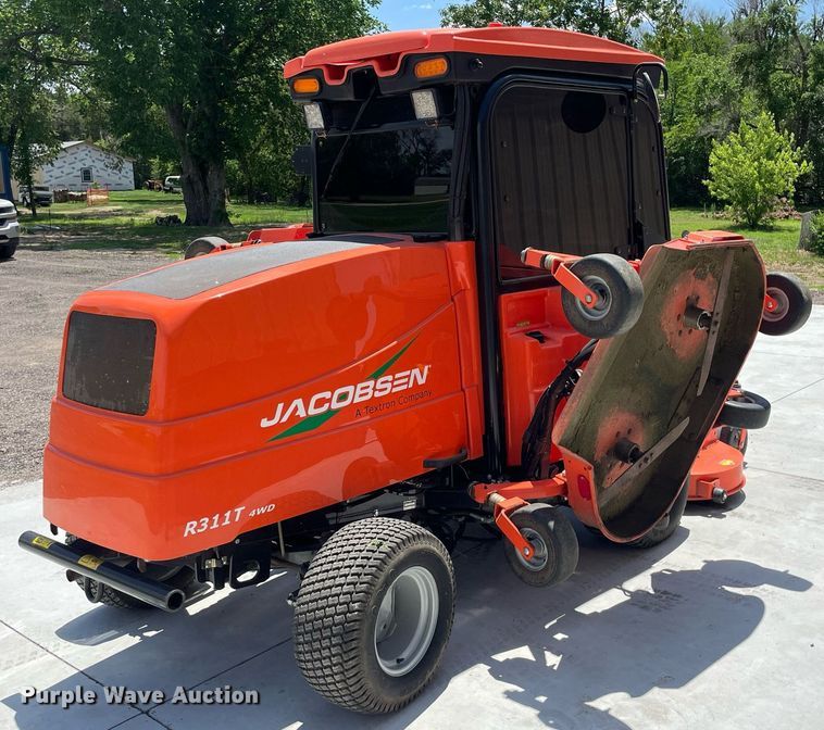 image for item LY9781 Jacobsen R311T  lawn mower