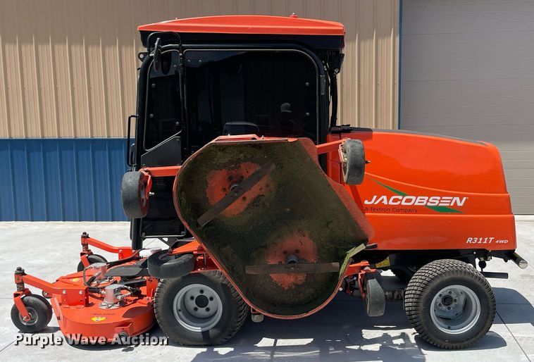 image for item LY9781 Jacobsen R311T  lawn mower