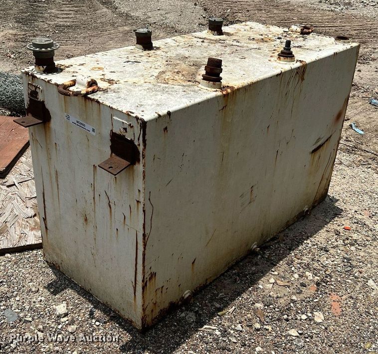 image for item MG9000 Auxiliary fuel tank