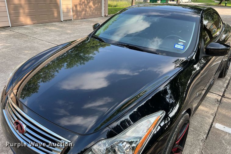 image for item MG9007 2014 Infiniti Q60  convertible