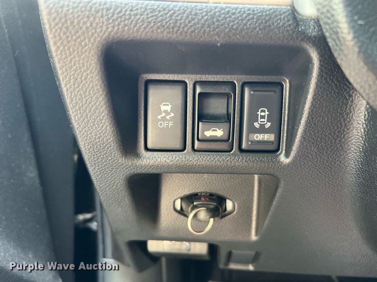 image for item MG9007 2014 Infiniti Q60  convertible