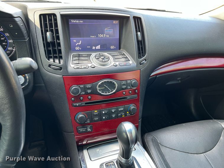 image for item MG9007 2014 Infiniti Q60  convertible