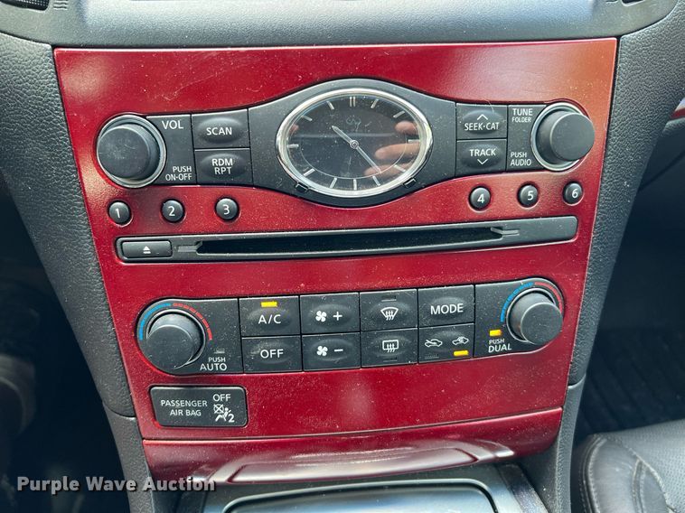 image for item MG9007 2014 Infiniti Q60  convertible