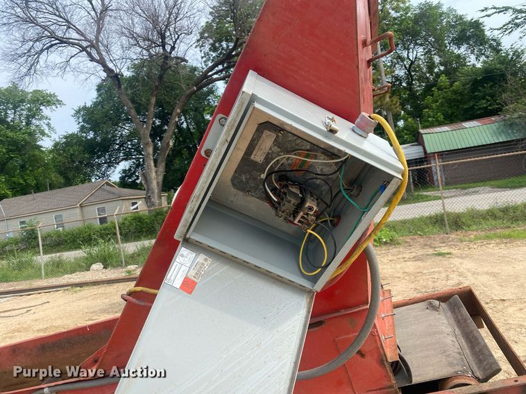 image for item MG9905 Oan-PaK  conveyor