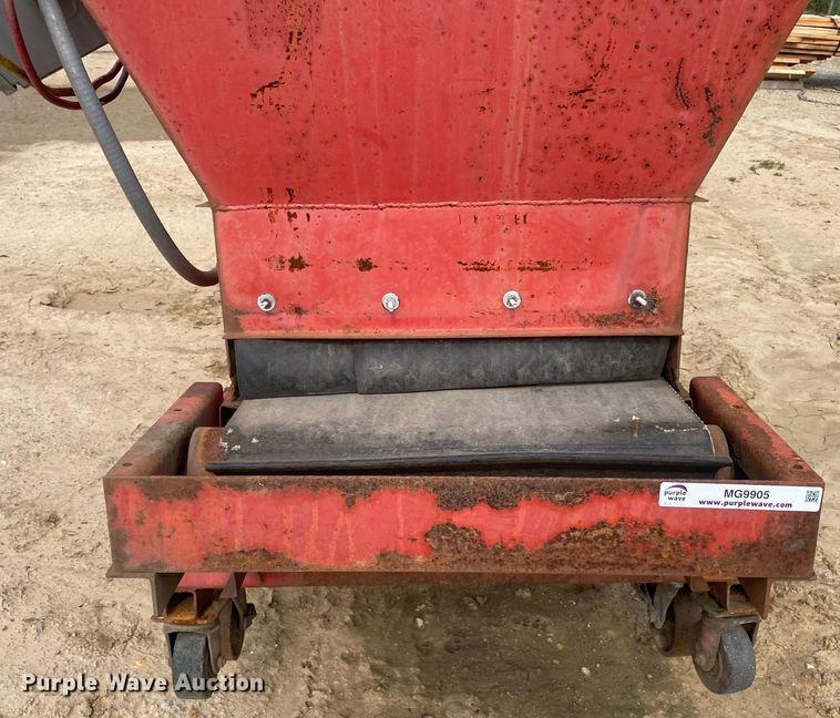 image for item MG9905 Oan-PaK  conveyor