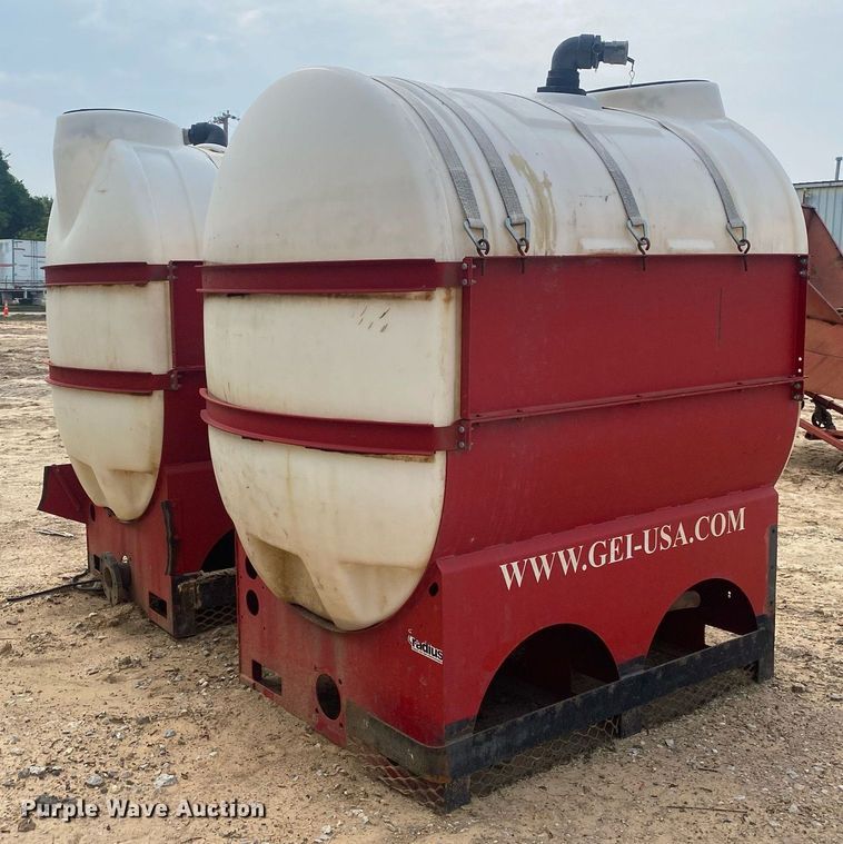 image for item MG9906 (2) poly tanks