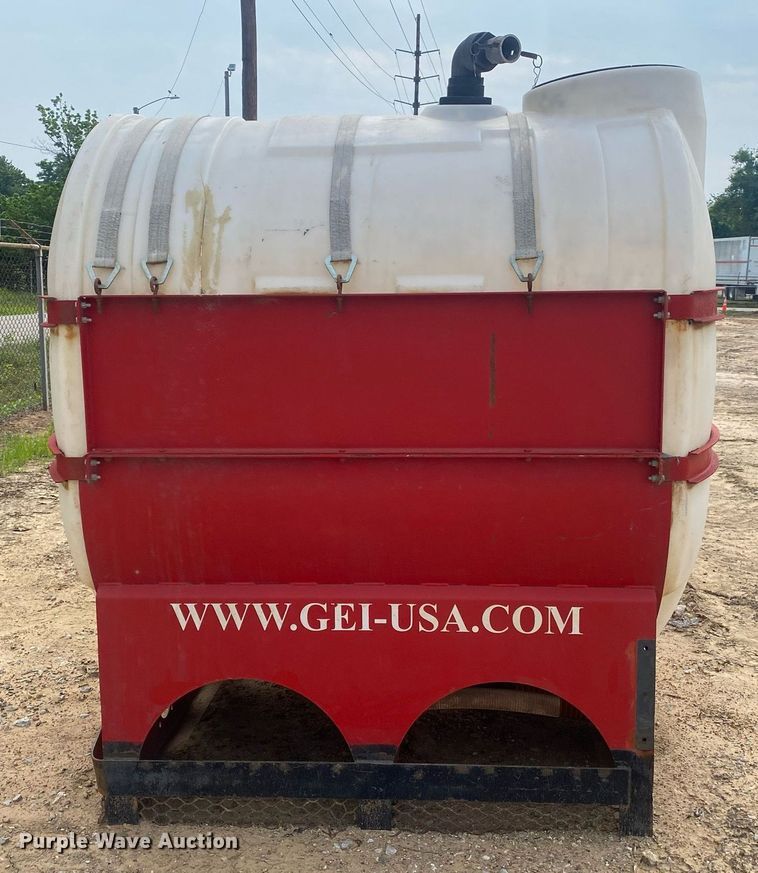 image for item MG9906 (2) poly tanks