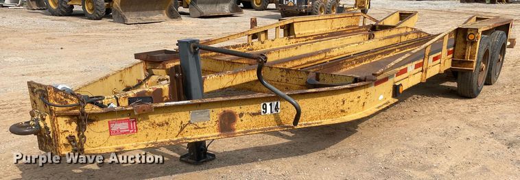 image for item MG9909 2002 Belshe T-18  equipment trailer