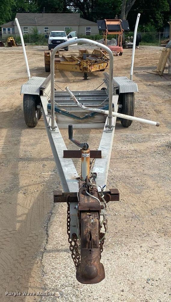 image for item MG9918 1980 Southeastern Fabricators Inc. Float- On  boat trailer