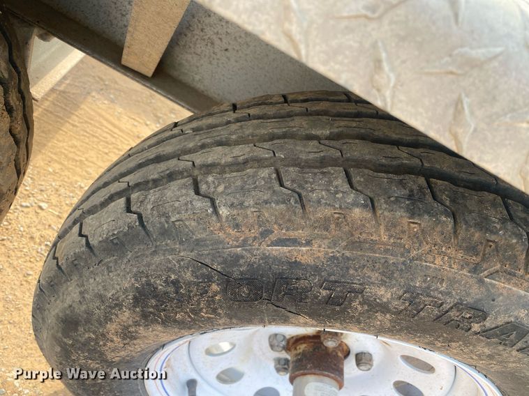 image for item MG9918 1980 Southeastern Fabricators Inc. Float- On  boat trailer