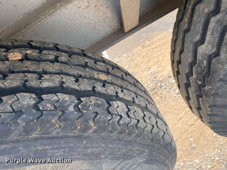 image for item MG9918 1980 Southeastern Fabricators Inc. Float- On  boat trailer